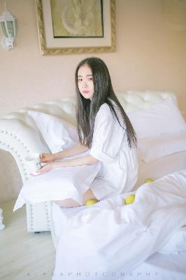 小草影院免费观看电视剧最新更新书