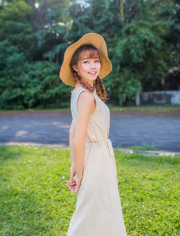 朋友的姐姐中文中字谜